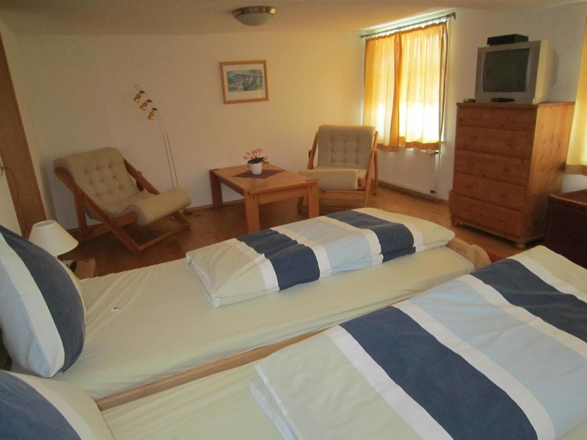 Ferienappartments Kirchhof Sallmannshausen Dış mekan fotoğraf